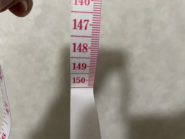 メジャーのセンチの面、最大150cm